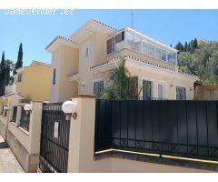 CASA INDEPENDIENTE CON PISCINA