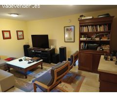 CASA INDEPENDIENTE CON PISCINA