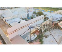 Villa en Venta en Dos Hermanas, Sevilla