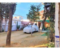 Villa en Venta en Dos Hermanas, Sevilla