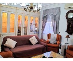 Villa en Venta en Dos Hermanas, Sevilla