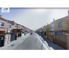 Venta unifamiliar en Mairena del Alcor (Sevilla)