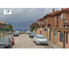 Venta casa en Villanueva de Perales (Madrid)