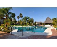 Apartamento en Venta en Estepona, Málaga