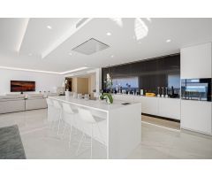 Apartamento en Venta en Estepona, Málaga