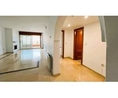 Atico Duplex en Venta en Marbella, Málaga