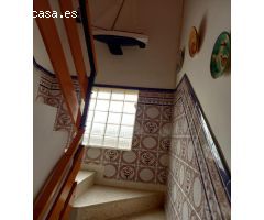 OCASION GRAN CASA DE PUEBLO CON DOS PISOS INDEPENDIENTES EN BENISSANET