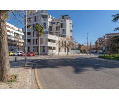 Fantástico piso premium con piscina y garaje en Zona Forum junto a la Ciudad de la Justicia