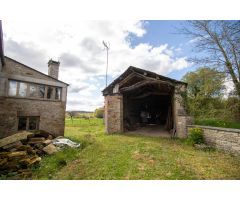 SE VENDE PRECIOSA CASA DE PIEDRA CON TERRENO EN CASTROMAYOR ABADIN