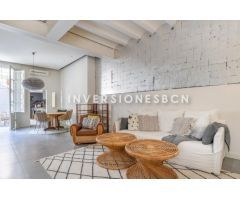 Fabuloso piso amueblado con terraza privada, a un paso de Plaza Real y Las Ramblas!