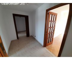PISO EN C/ GOMEZ NUÑEZ DE PONFERRADA. ZONA CENTRO
