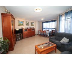 Piso tres habitaciones y dos baños