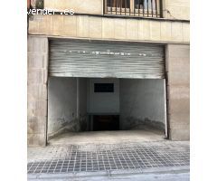 Crevillente, sensacional garaje con varias plazas.