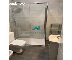 Se alquila bajo de 73 m. Exterior, completamente Reformado