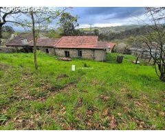 Casa con finca, para reformar a 15 km de Ourense. AMOEIRO.