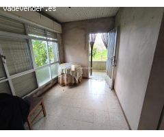 Casa con finca, para reformar a 15 km de Ourense. AMOEIRO.