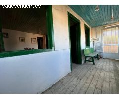 Casa con patio, cerca de Ourense. Muy económica. TOEN.