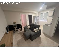 PISO CÉNTRICO DE 2 HABITACIONES. COMO NUEVO