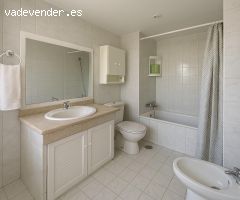 Inmobiliarias Encuentro vende increíble piso ATICO  en la Zona de PARQUE COIMBRA.