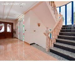 Villa en Venta en Orihuela, Alicante