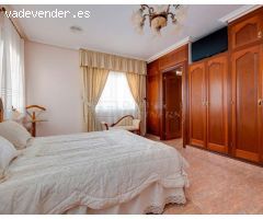 Villa en Venta en Orihuela, Alicante