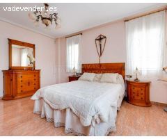 Villa en Venta en Orihuela, Alicante