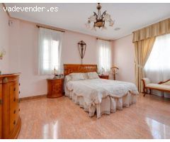 Villa en Venta en Orihuela, Alicante