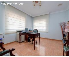 Villa en Venta en Orihuela, Alicante
