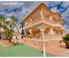 Villa en Venta en Orihuela, Alicante