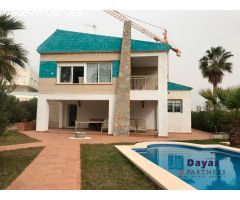 Casa en Venta en Orihuela Costa, Alicante