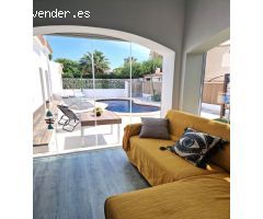 Adosado en Venta en Orihuela Costa, Alicante
