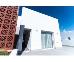 Villa en Venta en Pilar de la Horadada, Alicante