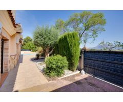Chalet en Venta en Orihuela, Alicante