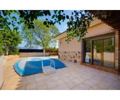 Chalet en Venta en Orihuela, Alicante