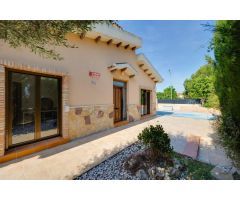 Chalet en Venta en Orihuela, Alicante