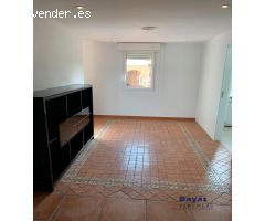 Piso en Alquiler en Torrevieja, Alicante