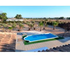 Villa en Alquiler en Elche/Elx, Alicante