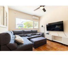 ¡¡Chalet en La Barraca con parcela de  2138 metros urbano!!