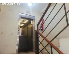 Venta de Piso en Calle Quijada de Pandiellos, Madrid