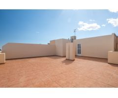 ÁTICO ZONA GENERALIFE - HUERCAL ALMERIA: 3 HABITACIONES + BAÑO + ASEO + TERRAZA + ASCENSOR