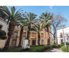 EDIFICIO SINGULAR - CENTRO ALMERIA CATEDRAL: 4 PLANTAS SOBRE RASANTE Y SOTANO