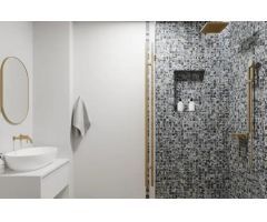 Piso reformado de 3 habitaciones de 145m2 en barrio Fuente del Berro / Salamanca