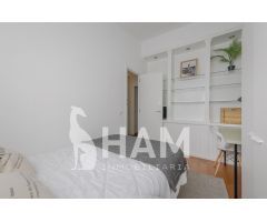 EXCELENTE HABITACION Y UBICACION