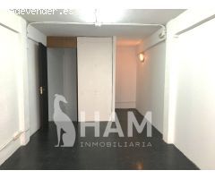 ¡Oportunidad Única! Local Comercial en venta con sótano.