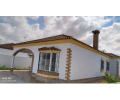 Se vende chalet independiente de una planta – 145 m² construidos en parcela de 500 m²