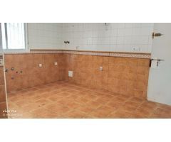 Se vende chalet independiente de una planta – 145 m² construidos en parcela de 500 m²