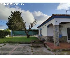 Tu casa en una planta, con jardín, piscina y todo el espacio que necesitas