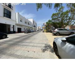 LOCAL EN ALQUILER EN EL CENTRO DE CHICLANA, CALLE PROXIMAMENTE PEATONAL.