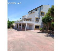 Espaciosa casa de campo con vistas espectacuales y zona muy tranquila