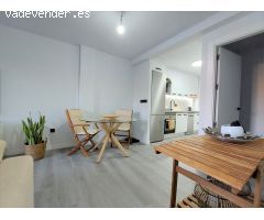 Apartamento en planta baja con piscina privada en Los Collados